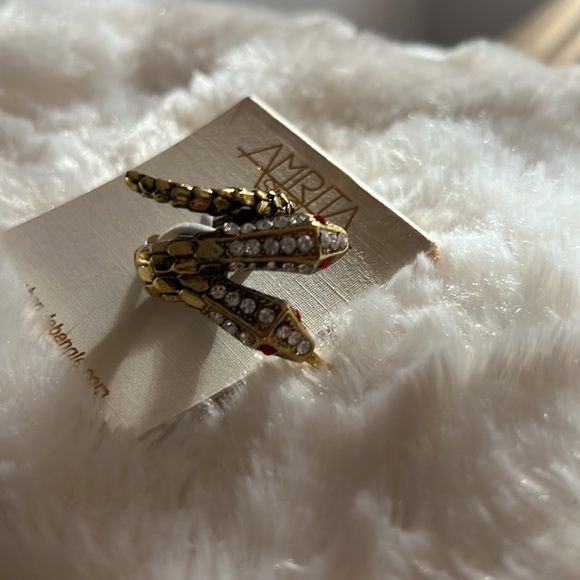 Amrita Singh Austrian Crystal Antique Silver Two Head Snake Ring Size 8. New - Picture 11 of 11